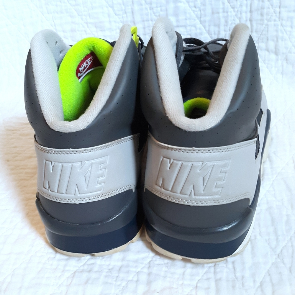 Mens Nike Air Hightop Basketball Shoes Size 13 - Picture 4 of 6